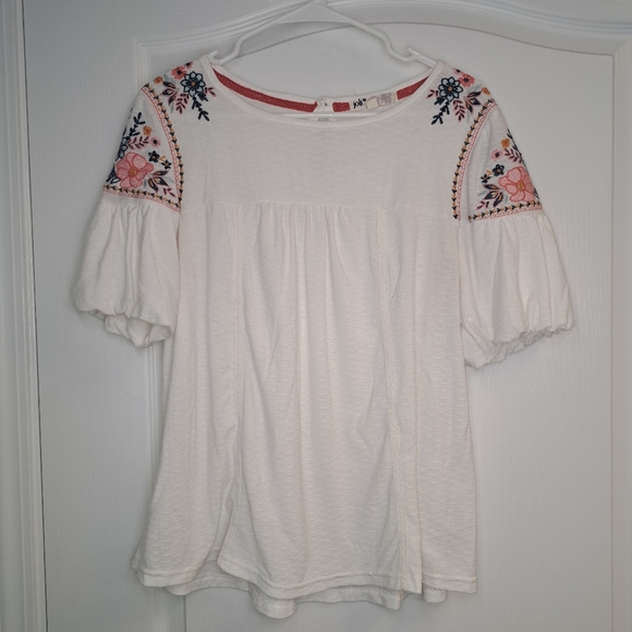 Jolt White Blouse with Floral Embroidery - Picture 1 of 6